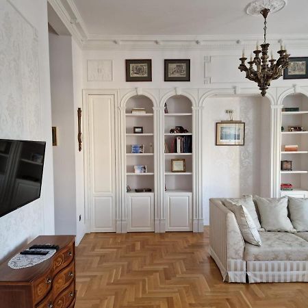 Luxury Living Kopernik Apartment Warsaw Luaran gambar